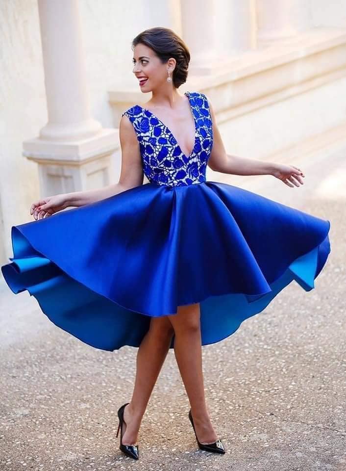 Blue Tone Dresses type skirt to the knee shiny flowered top