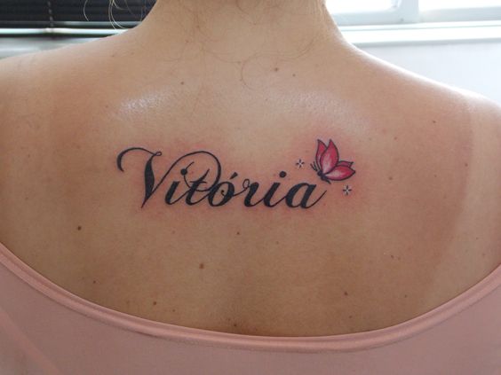 Victoria Tatuajes de Nombres