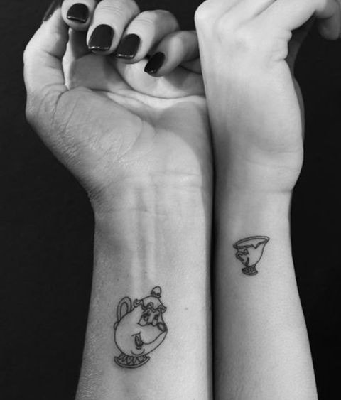 Tazza Disney con tatuaggi