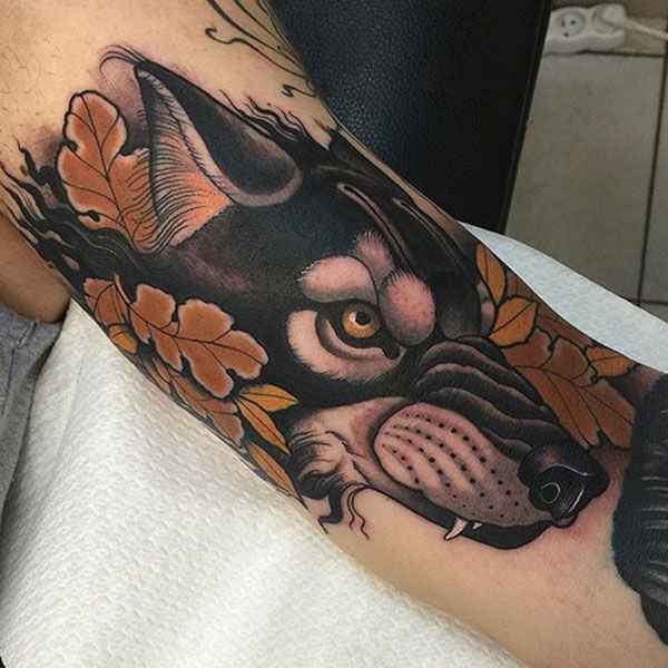 tatuajes y sus significados lobo en brazo